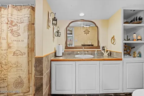 2943 Cherry Lane Kinston NC 28504