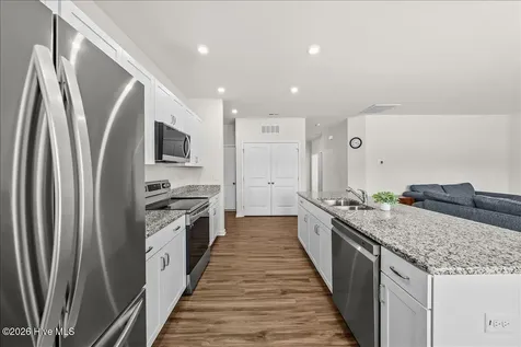 4915 Pioneer Drive Sanford NC 27330