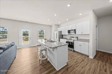 4915 Pioneer Drive Sanford NC 27330