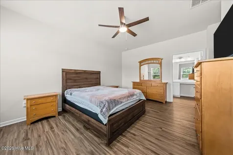 4915 Pioneer Drive Sanford NC 27330