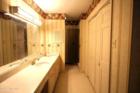 206 Shore Drive Havelock NC 28532
