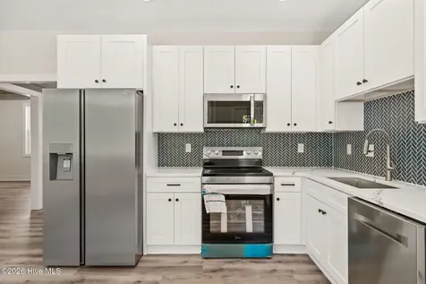 108 Doris Lane Teachey NC 28464