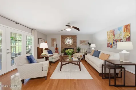 110 Creekview Road New Bern NC 28562