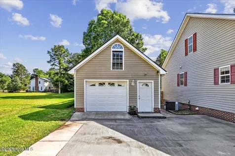 105 W Raintree Lane Goldsboro NC 27534