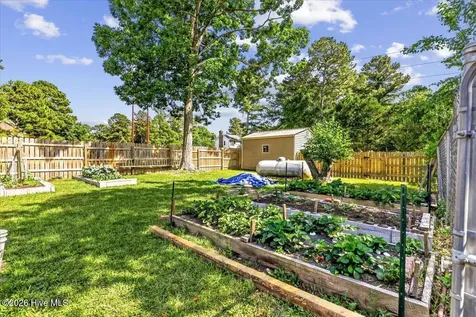 105 W Raintree Lane Goldsboro NC 27534