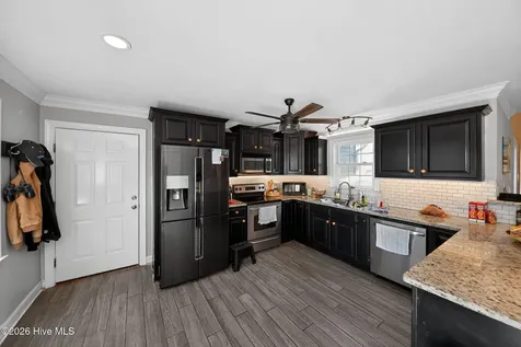 259 Clarks Neck Road Washington NC 27889