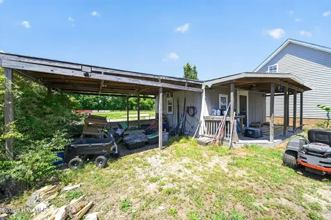 259 Clarks Neck Road Washington NC 27889
