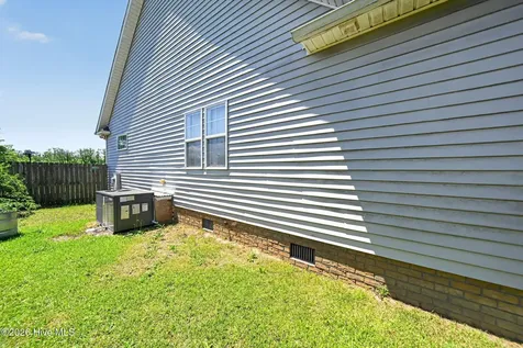259 Clarks Neck Road Washington NC 27889