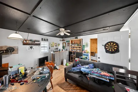 259 Clarks Neck Road Washington NC 27889