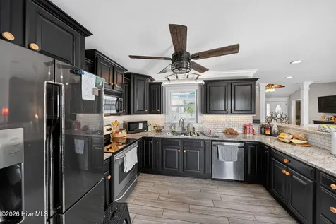 259 Clarks Neck Road Washington NC 27889