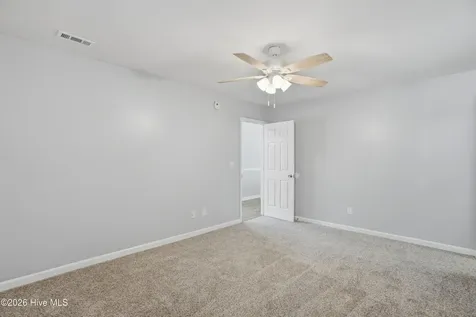102 Ashbury Park Lane Richlands NC 28574