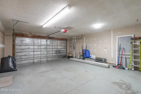 102 Ashbury Park Lane Richlands NC 28574