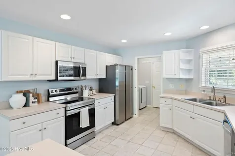 5916 Down Rigger Court Wilmington NC 28409
