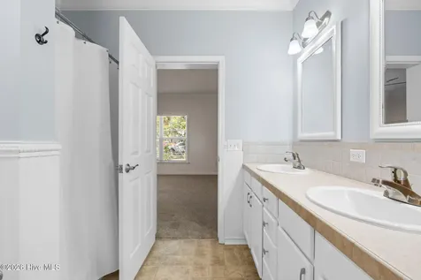 2592 Waterscape Drive SW Supply NC 28462