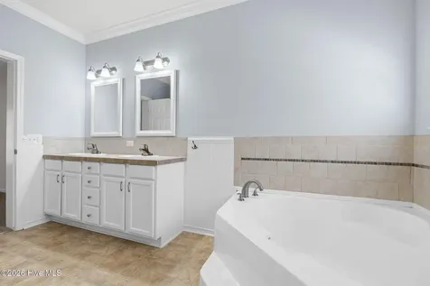 2592 Waterscape Drive SW Supply NC 28462