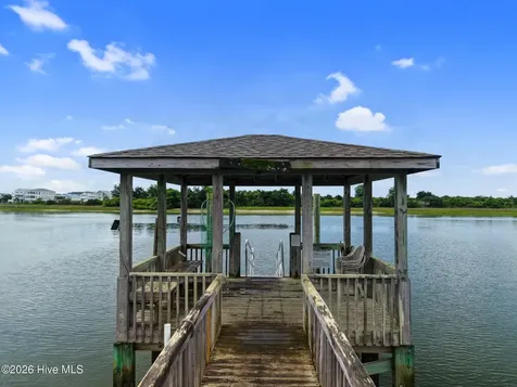 2592 Waterscape Drive SW Supply NC 28462