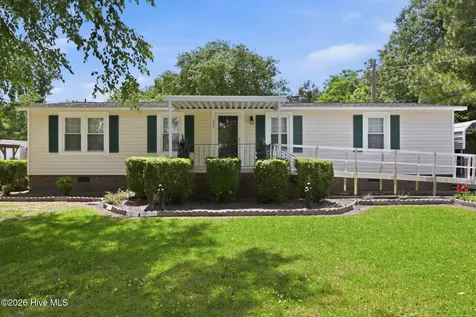 3526 Red Tip Lane Farmville NC 27828