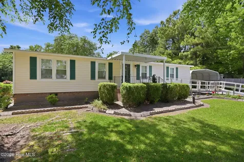 3526 Red Tip Lane Farmville NC 27828