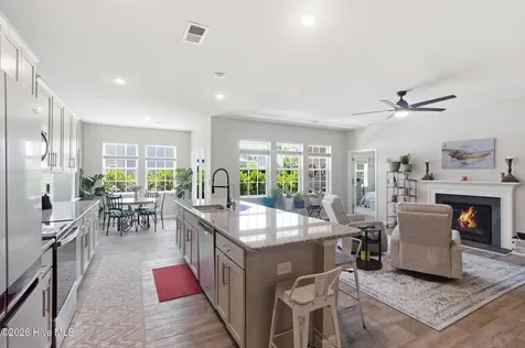 302 Ginger Drive New Bern NC 28560
