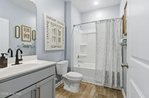 302 Ginger Drive New Bern NC 28560