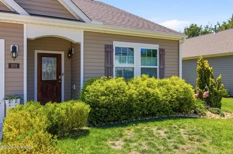 302 Ginger Drive New Bern NC 28560