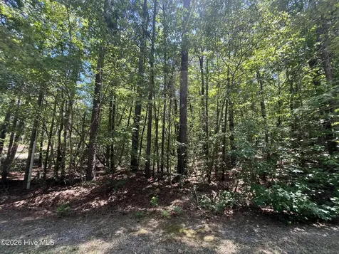 849 Hawthorne Drive Vass NC 28394