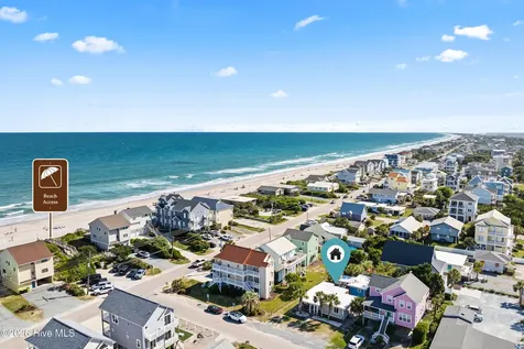 105 High Point Avenue Surf City NC 28445