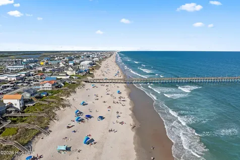 105 High Point Avenue Surf City NC 28445