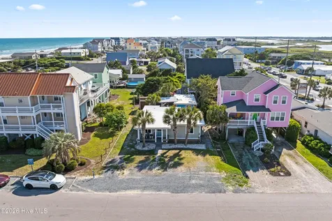 105 High Point Avenue Surf City NC 28445