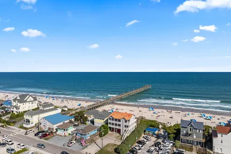 105 High Point Avenue Surf City NC 28445