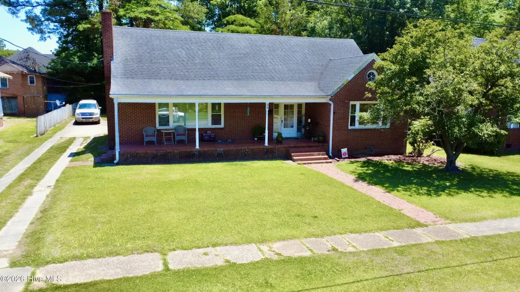 312 N West Street Ahoskie NC 27910