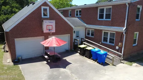 312 N West Street Ahoskie NC 27910