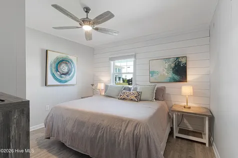 213 W Bogue Sound Drive Atlantic Beach NC 28512