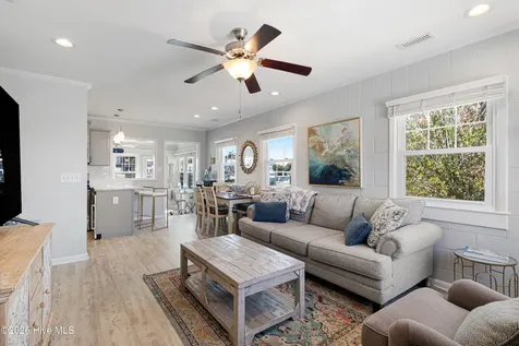 213 W Bogue Sound Drive Atlantic Beach NC 28512