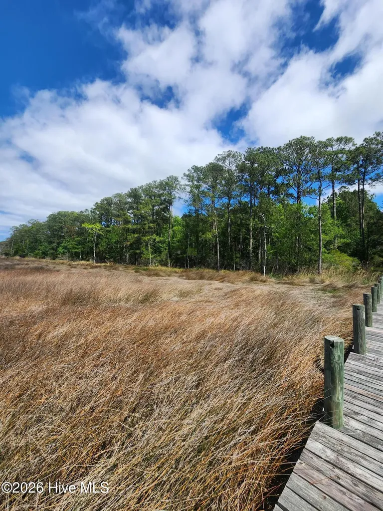 129 Garbacon Drive Beaufort NC 28516