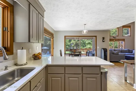 6600 Lyonia Court Wilmington NC 28411