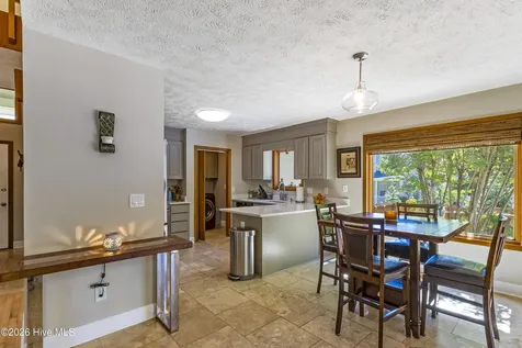 6600 Lyonia Court Wilmington NC 28411