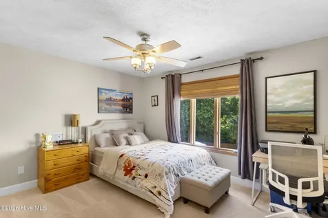 6600 Lyonia Court Wilmington NC 28411
