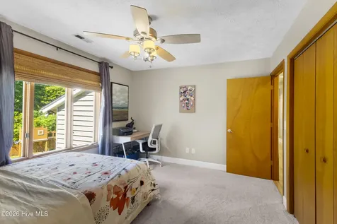 6600 Lyonia Court Wilmington NC 28411