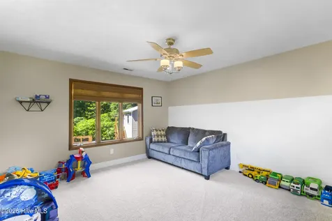 6600 Lyonia Court Wilmington NC 28411