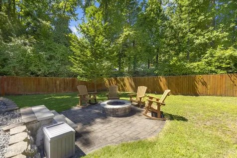 6600 Lyonia Court Wilmington NC 28411