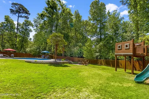 6600 Lyonia Court Wilmington NC 28411
