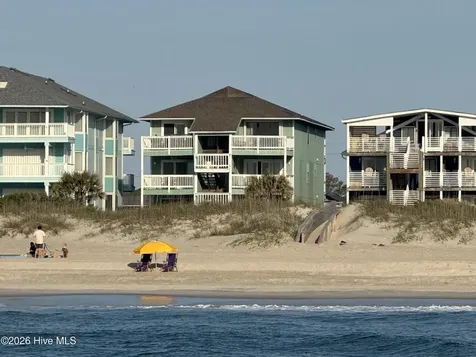 902 Carolina Beach Avenue N Carolina Beach NC 28428