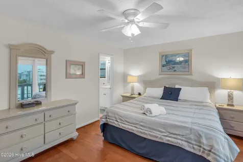 902 Carolina Beach Avenue N Carolina Beach NC 28428