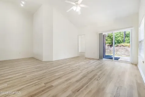 320 Hibiscus Way Wilmington NC 28412