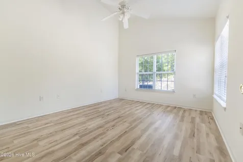 320 Hibiscus Way Wilmington NC 28412