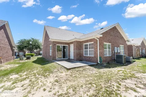 320 Hibiscus Way Wilmington NC 28412