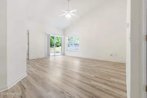 320 Hibiscus Way Wilmington NC 28412