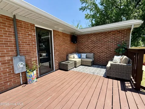 215 N Edgewood Avenue Williamston NC 27892
