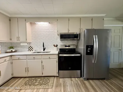 215 N Edgewood Avenue Williamston NC 27892